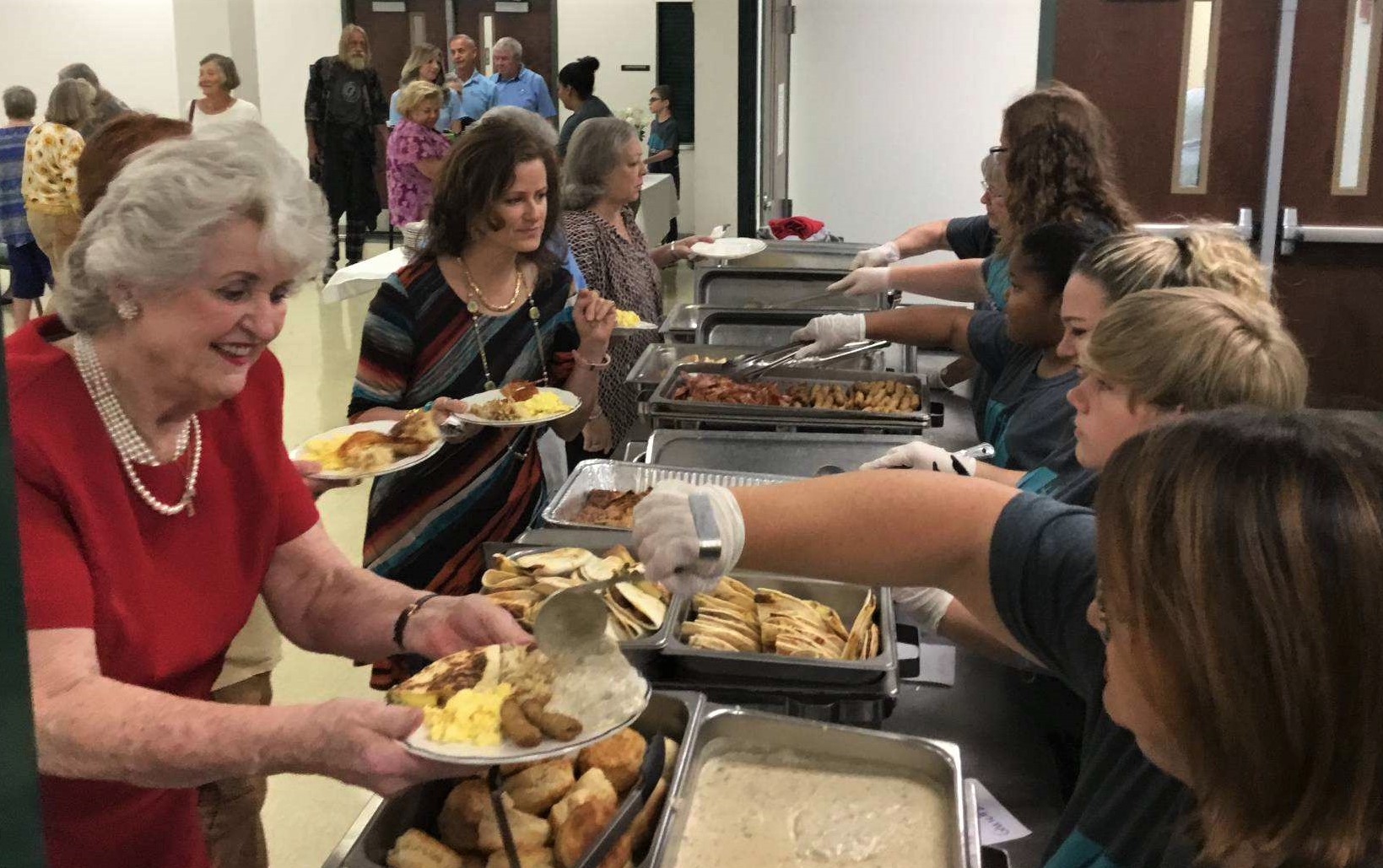 Sept 29, 2019 - Youth Volunteers Serving Breakfast